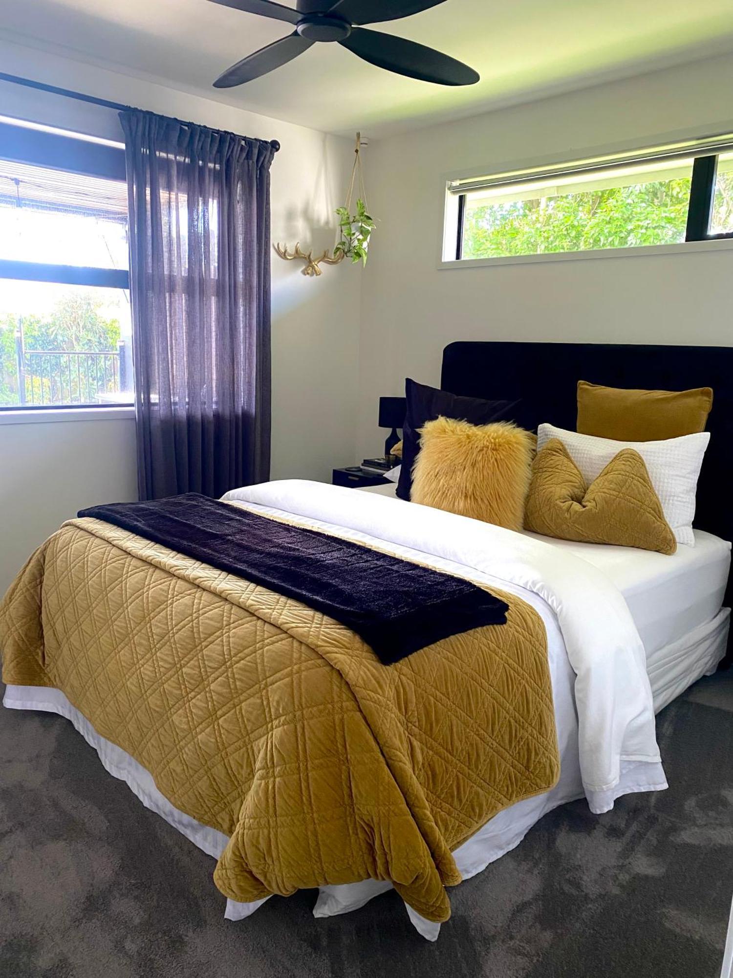 Private Papamoa Beach Paradise Exterior photo